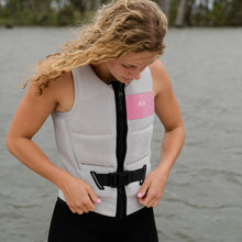 Load image into Gallery viewer, 2027 IVY NOVA VEST SILVER