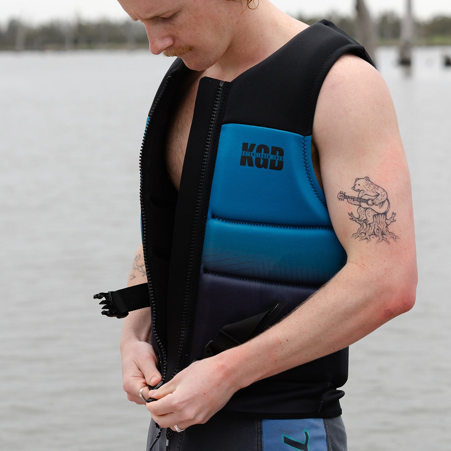 2026 KGB Tempo Vest Ocean